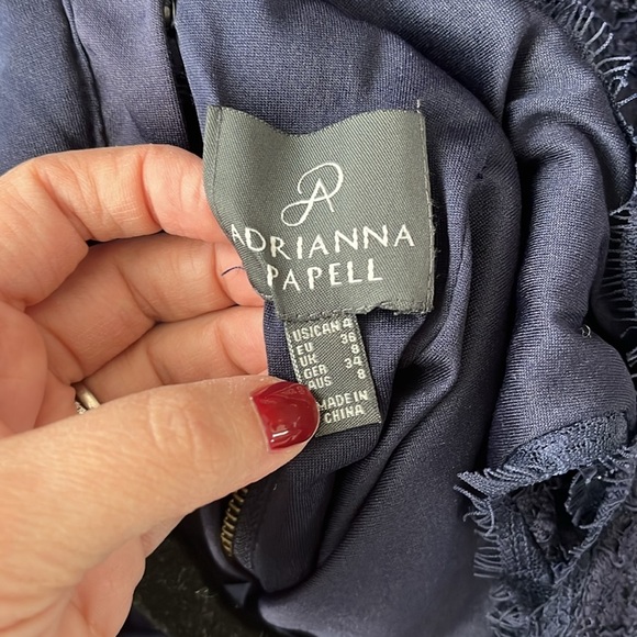 ADRIANNA PAPELL navy lace exposed zipper size 4 - Picture 4 of 5